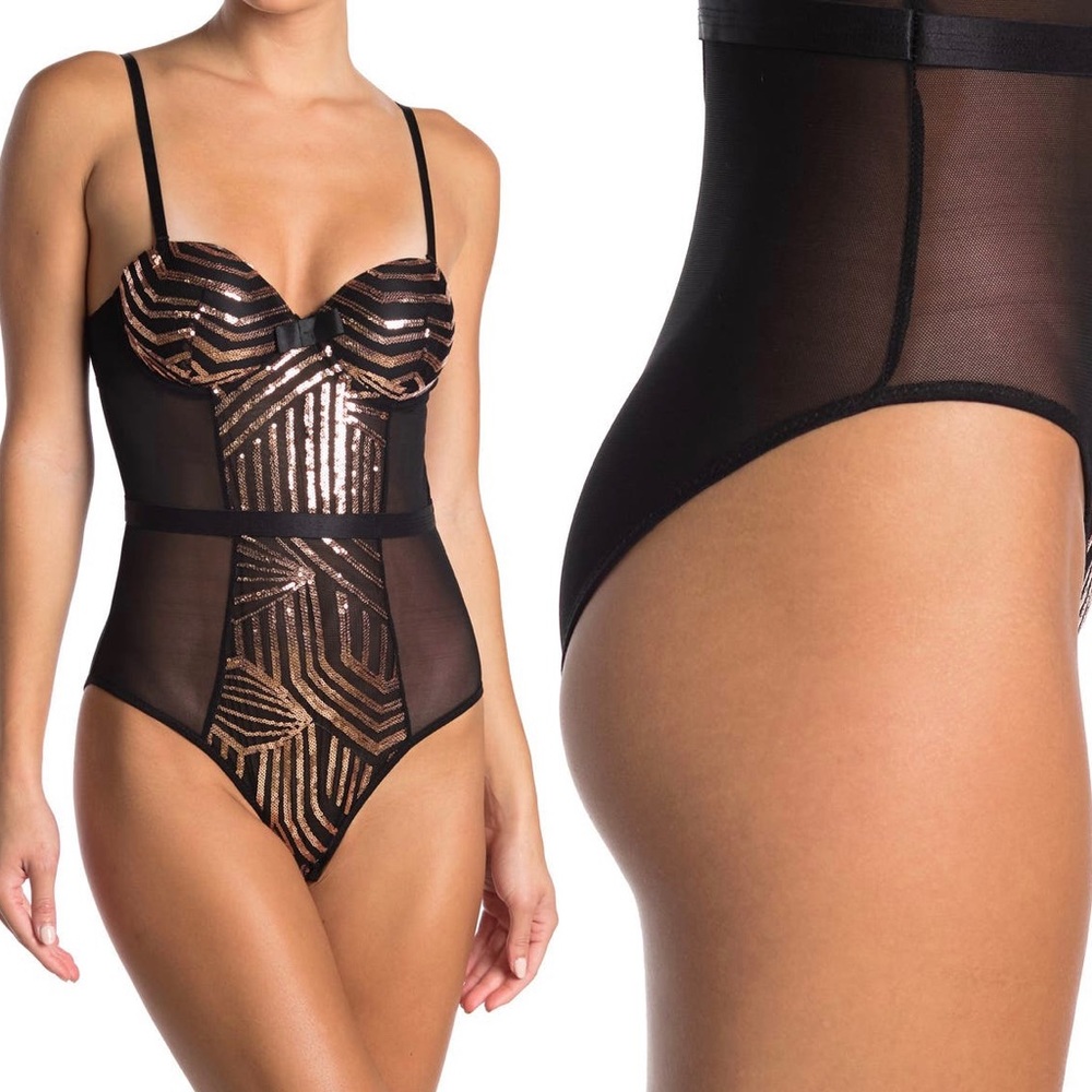 Secret lace - Sequin panel Body suit